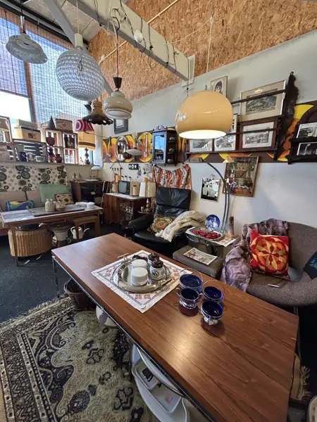 Vintage2youstore - Leeuwarden (5/8)