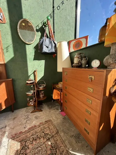 Vintage2youstore - Leeuwarden (2/8)