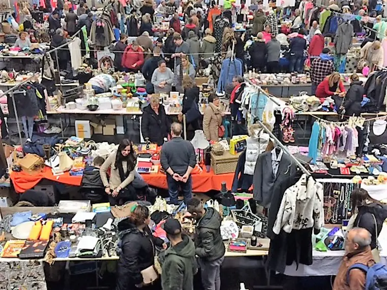 Vlooienmarkt Sporthal Wormer