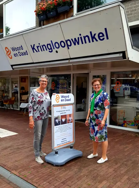 Woord en Daadwinkel Soest (2/8)