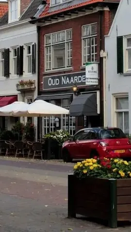 Naarden